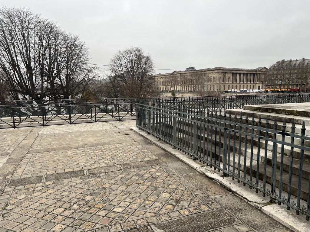 The location of the resting workers at Pont Neuf the way it looks today (2024)